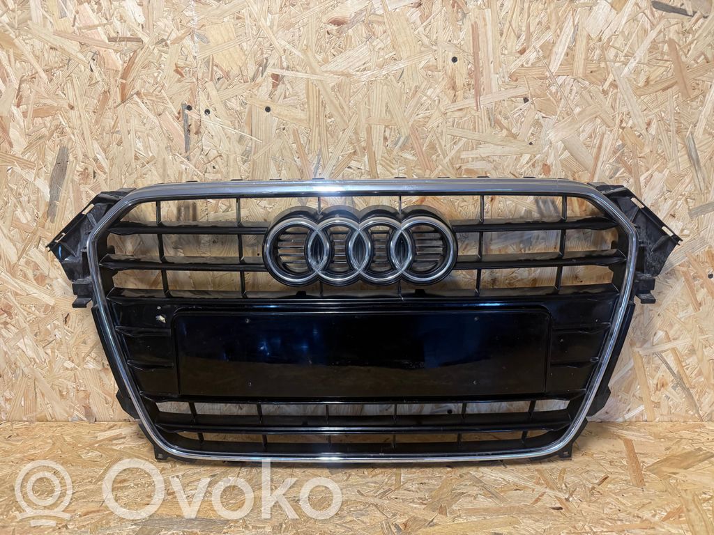 Atrapa chłodnicy / Grill   A4B8PA,8K0853651E,8K0853651F