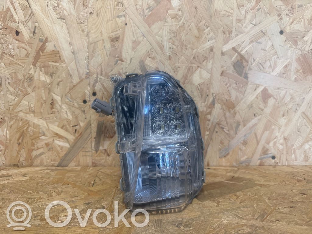 Toyota Prius (XW30) Светодиодные фары дневного света 