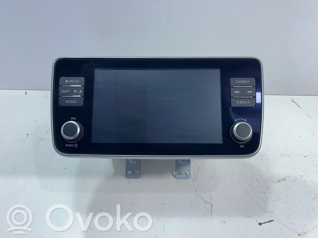 Nissan Leaf II (ZE1) Panel / Radioodtwarzacz CD/DVD/GPS 