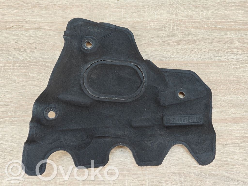 BMW 4 G22 G23 G24 G26 Copri motore (rivestimento) 