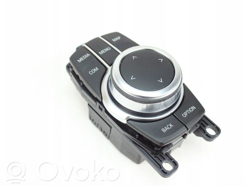 BMW 5 G30 G31 G38 Head unit multimedia control 