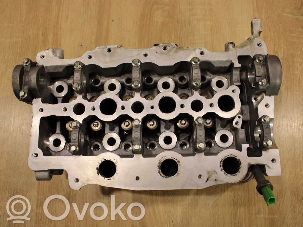 Citroen C6 Engine head 