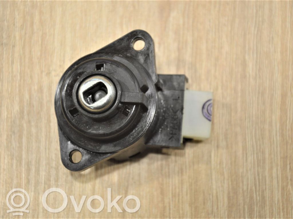 Opel Antara Užvedimo spynelė 