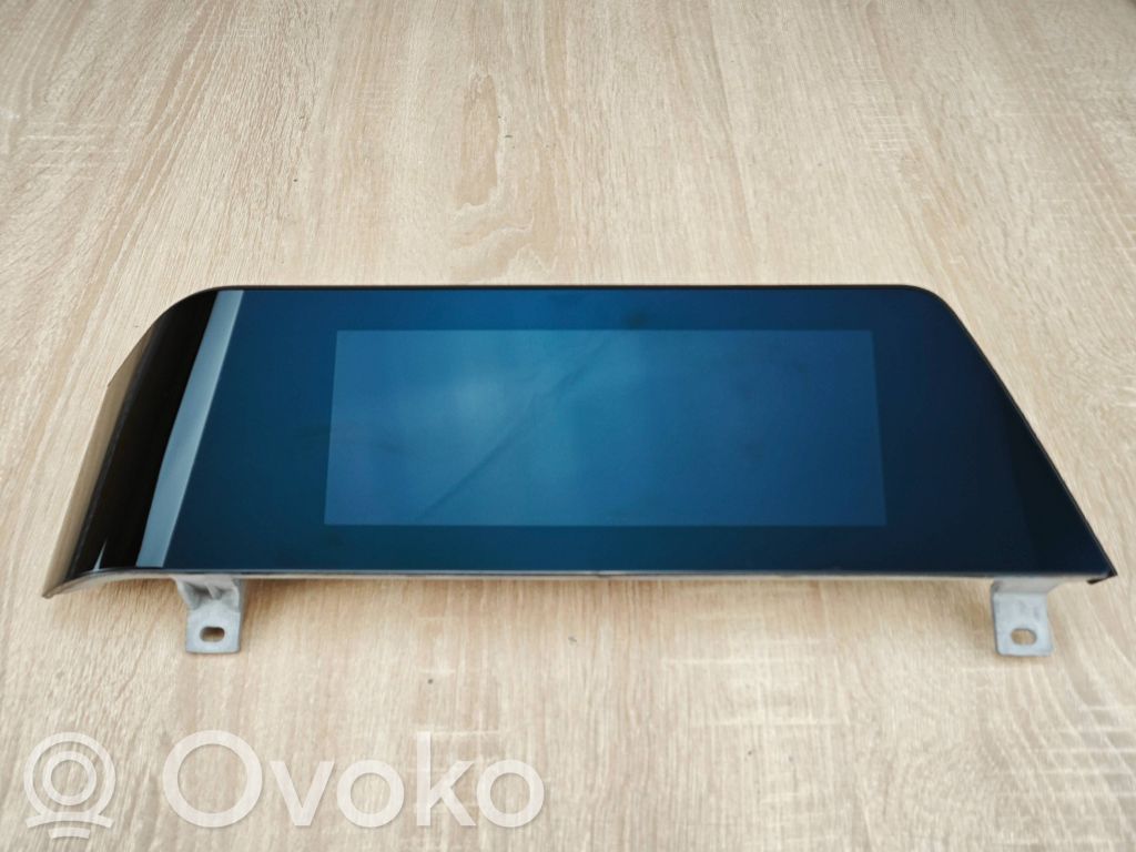 BMW 4 G22 G23 G24 G26 Screen/display/small screen 