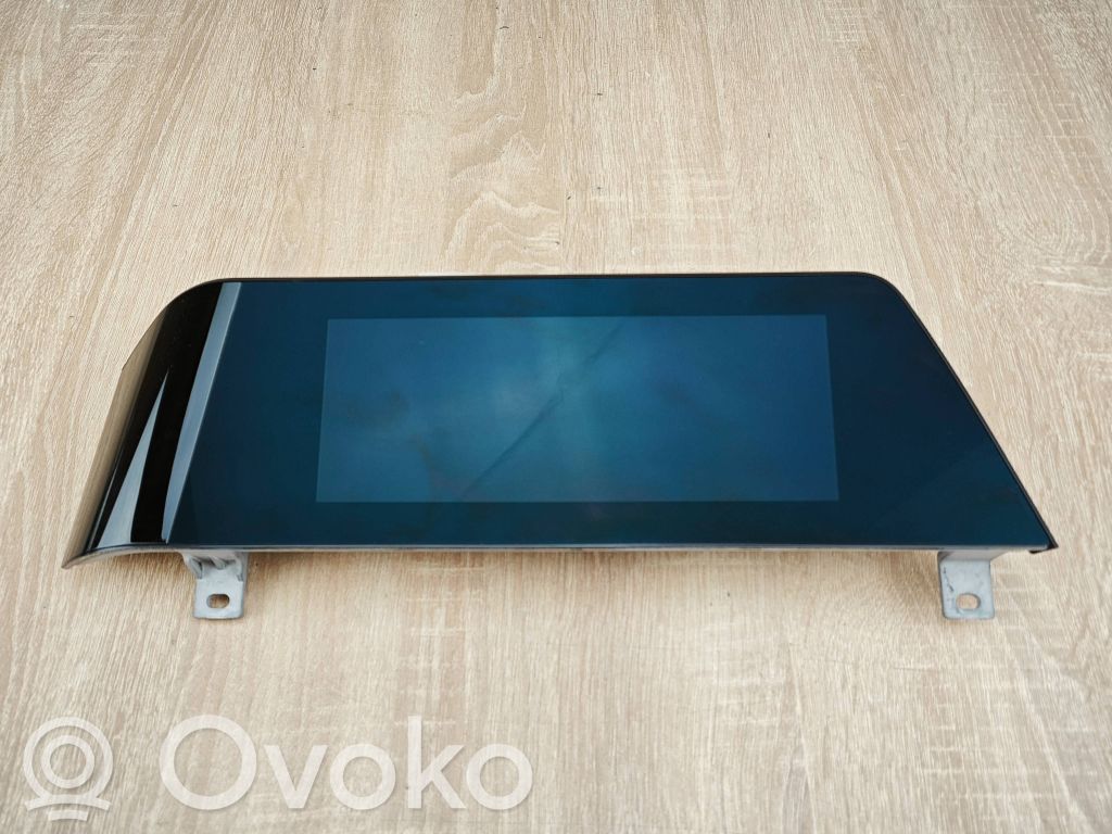BMW 4 G22 G23 G24 G26 Screen/display/small screen 