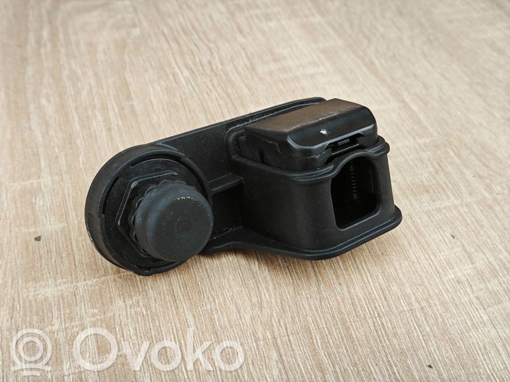 BMW 4 G22 G23 G24 G26 Other engine bay part 