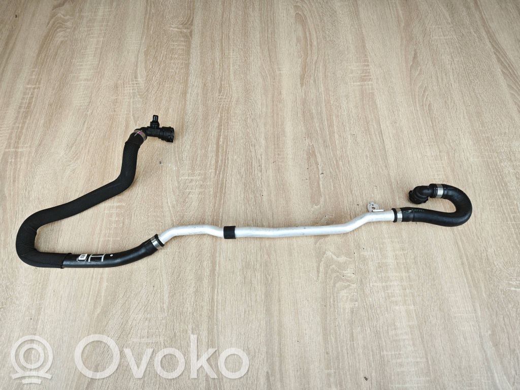 BMW X6 G06 Manguera/tubo del líquido refrigerante 