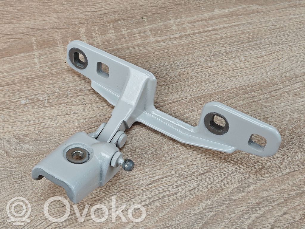 BMW X5 G05 Tailgate/trunk/boot hinge 