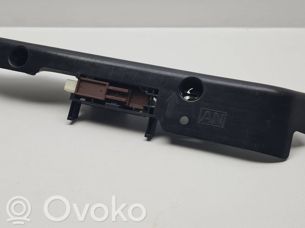 Sensor impacto/accidente para activar Airbag   98233AN00A