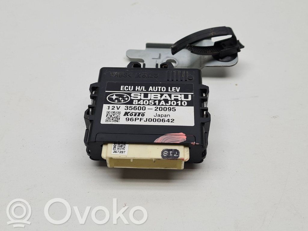 Subaru Legacy Light module LCM 