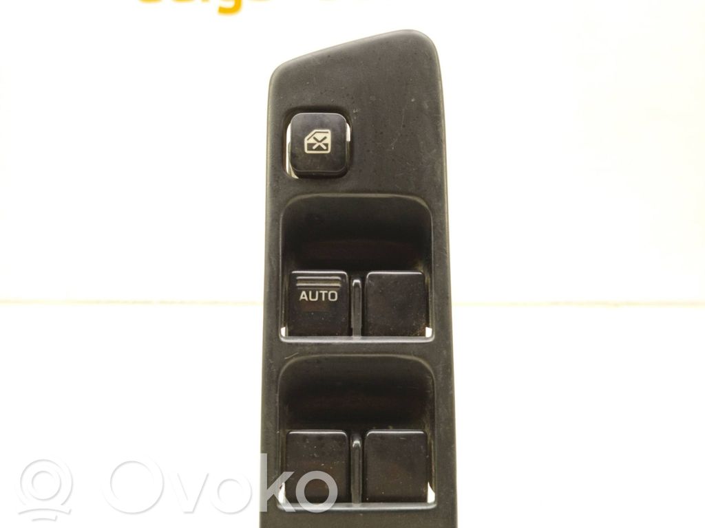 Subaru Forester SF Electric window control switch 