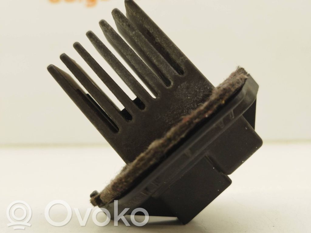 Subaru Legacy Heater blower motor/fan resistor 