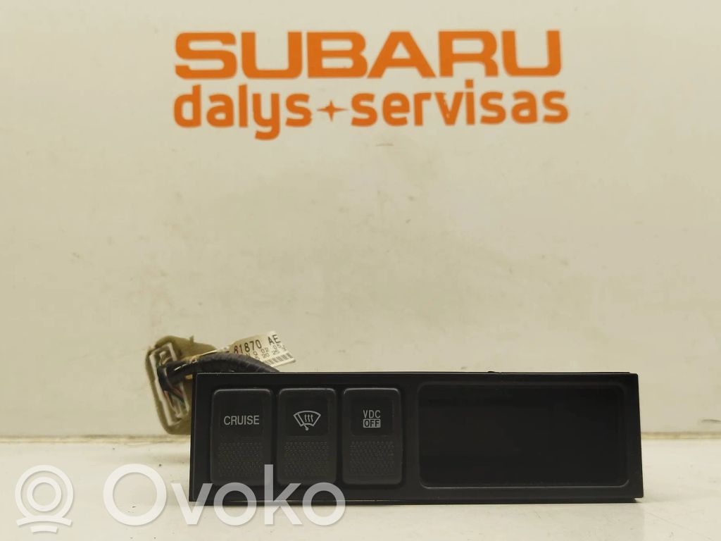 Head unit multimedia control   A020621B0171