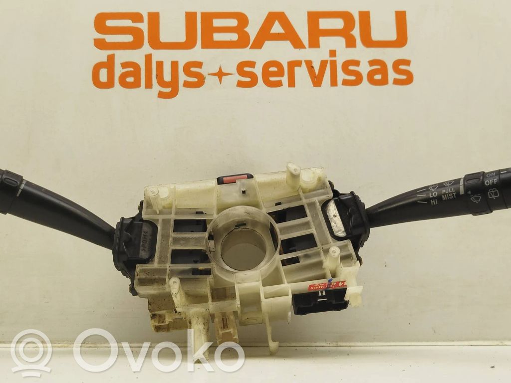 Subaru Outback Wiper turn signal indicator stalk/switch 