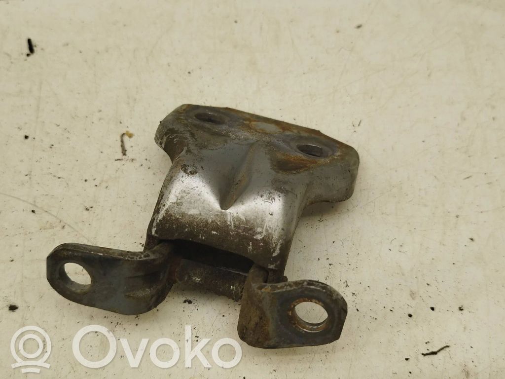 Subaru Impreza III Front door upper hinge 