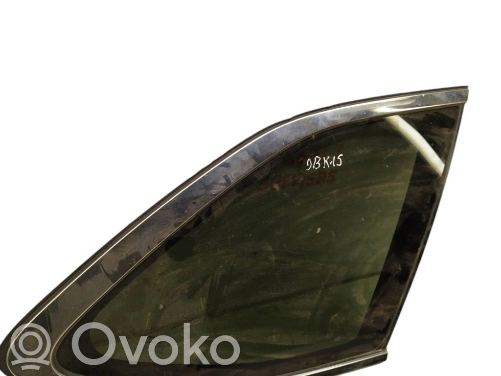 Vidrio lateral trasero