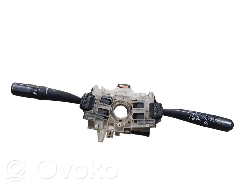 Subaru Forester SF Interruptor/palanca de limpiador de luz de giro 