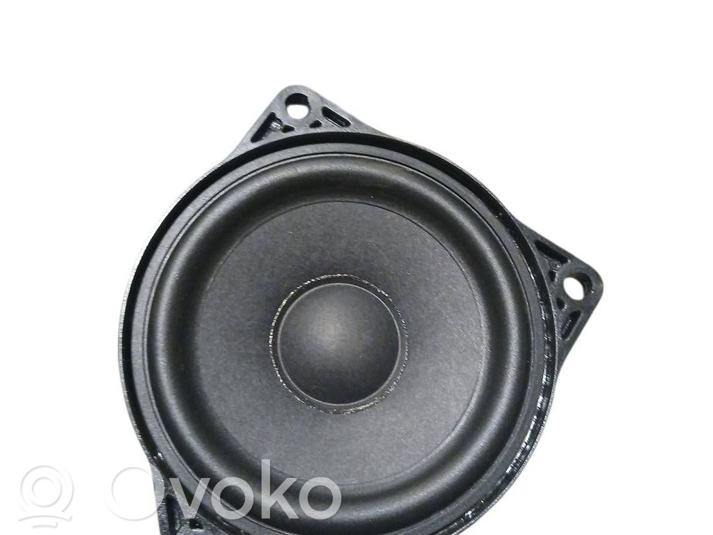 Tesla Model 3 Panel speaker 