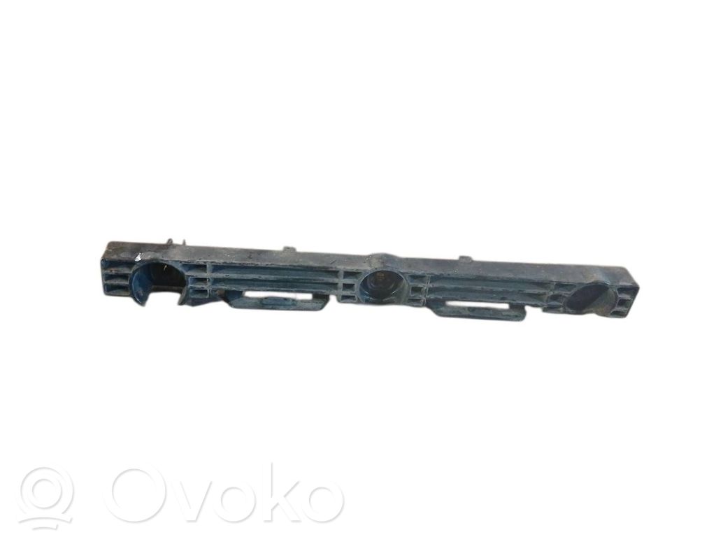 Front bumper mounting bracket   100369300A