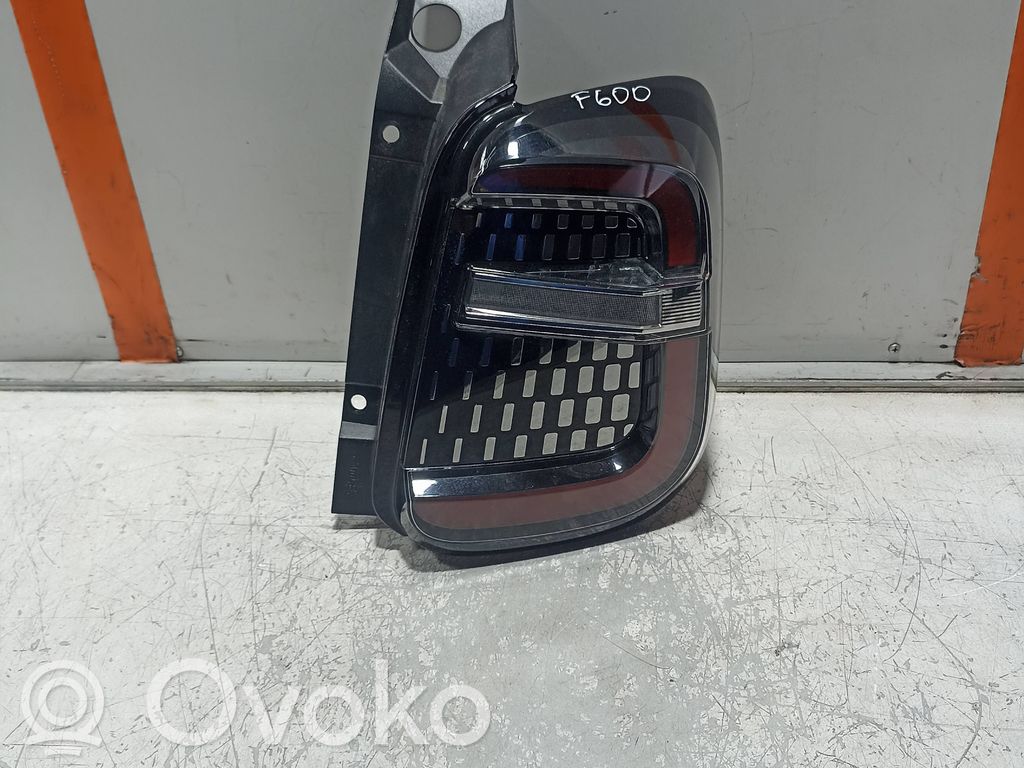 Fiat 600 Lampa tylna 