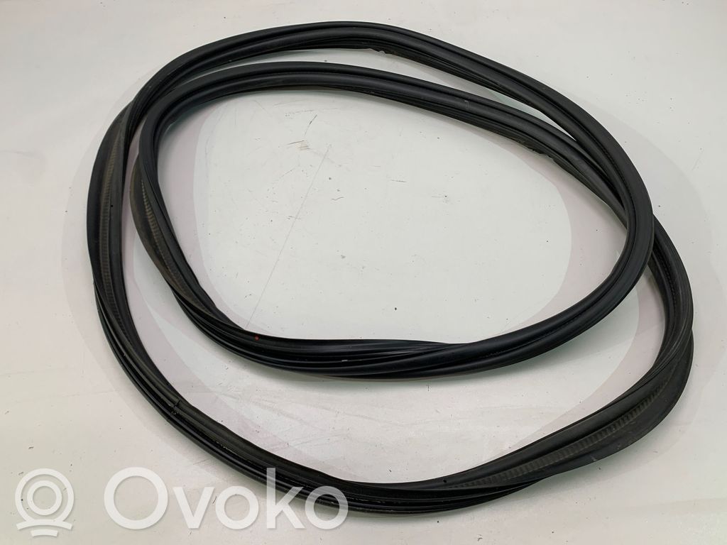 Volvo XC90 Trunk rubber seal (body) 