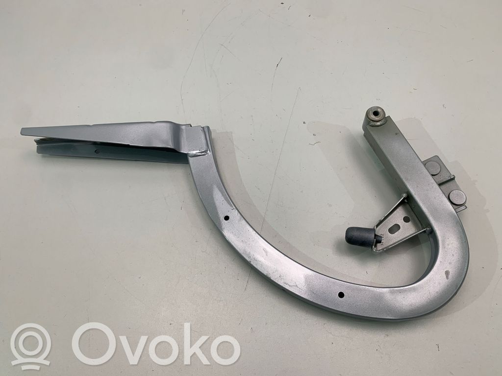 Audi A8 S8 D5 Tailgate/trunk/boot hinge 