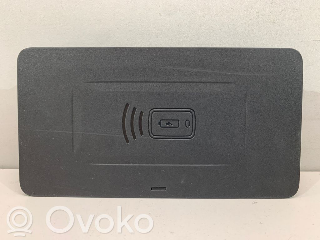 BMW 4 G22 G23 G24 G26 Wireless charging module 