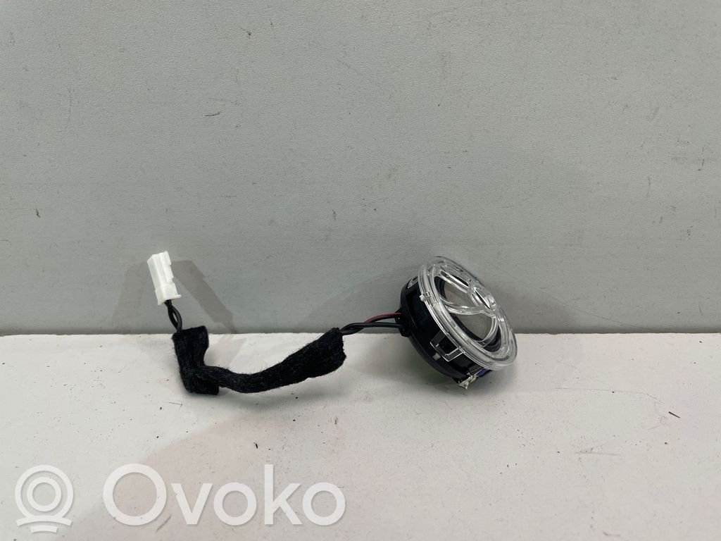 BMW XM Głośnik wysokotonowy drzwi przednich 