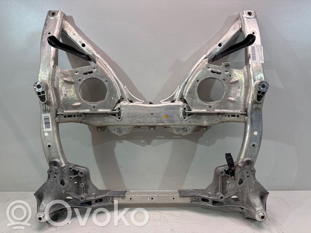 BMW 5 G30 G31 G38 Rama pomocnicza przednia 