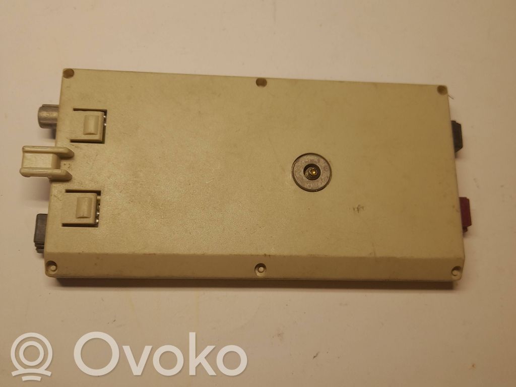 BMW 5 E60 E61 Antenos stiprintuvas 