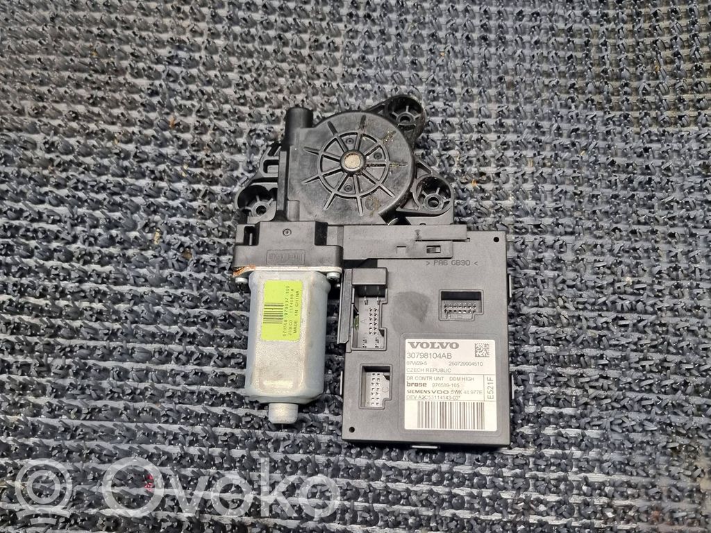 Volvo V50 Silnik regulatora szyby drzwi przednich 