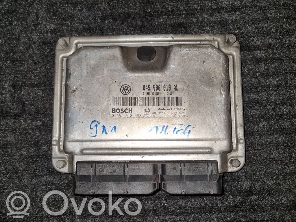 Volkswagen Polo III 6N 6N2 6NF Engine control unit/module 