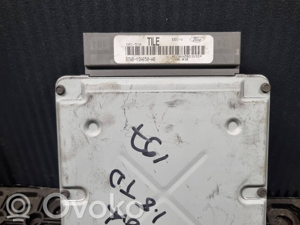 Ford Escort Engine control unit/module 