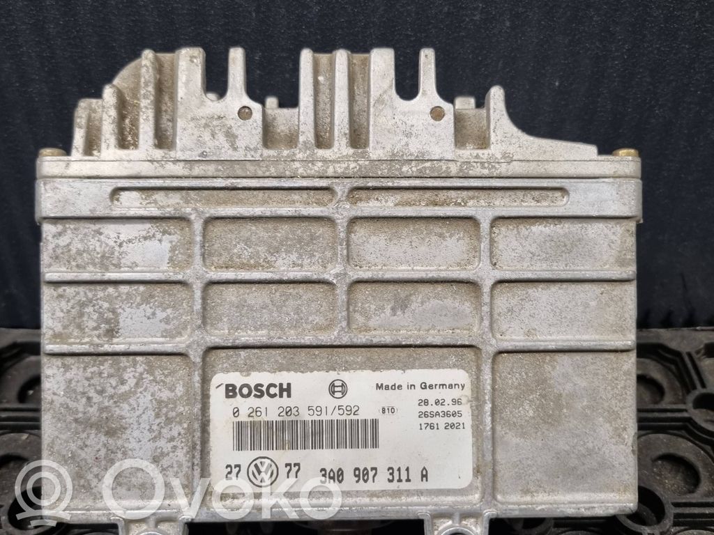 Skoda Fabia Mk2 (5J) Engine control unit/module 
