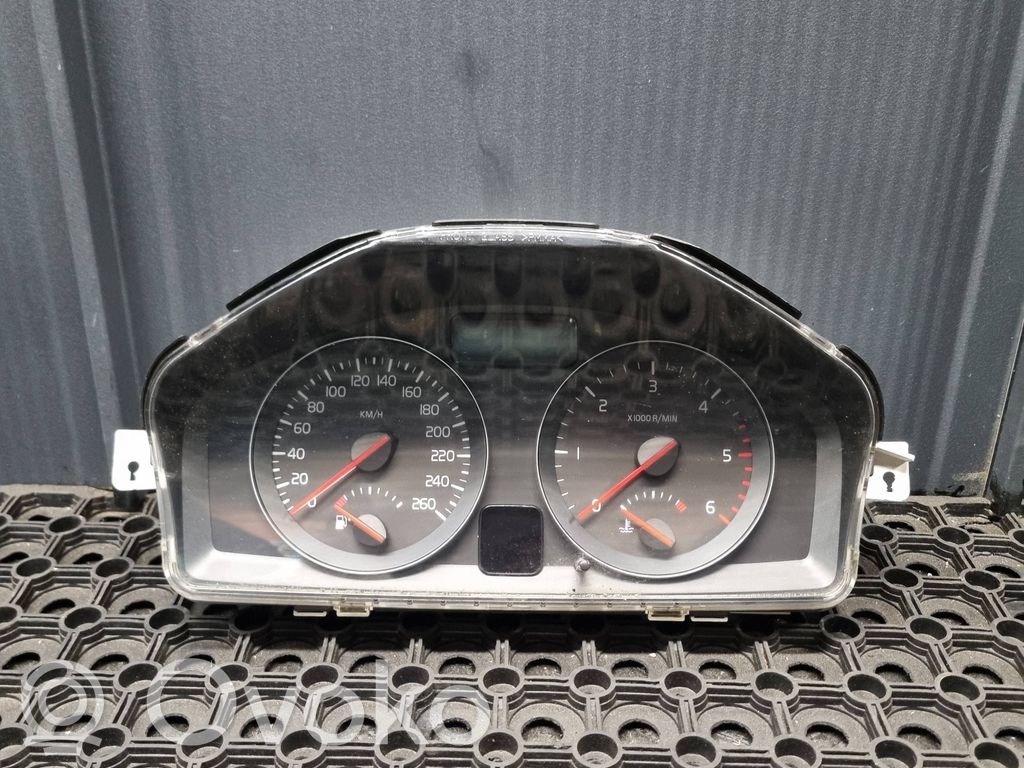 Volvo V50 Speedometer (instrument cluster) 