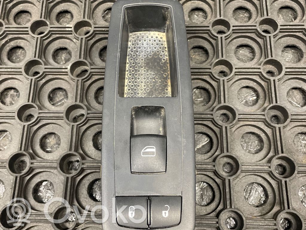 Chrysler Grand Voyager V Electric window control switch 