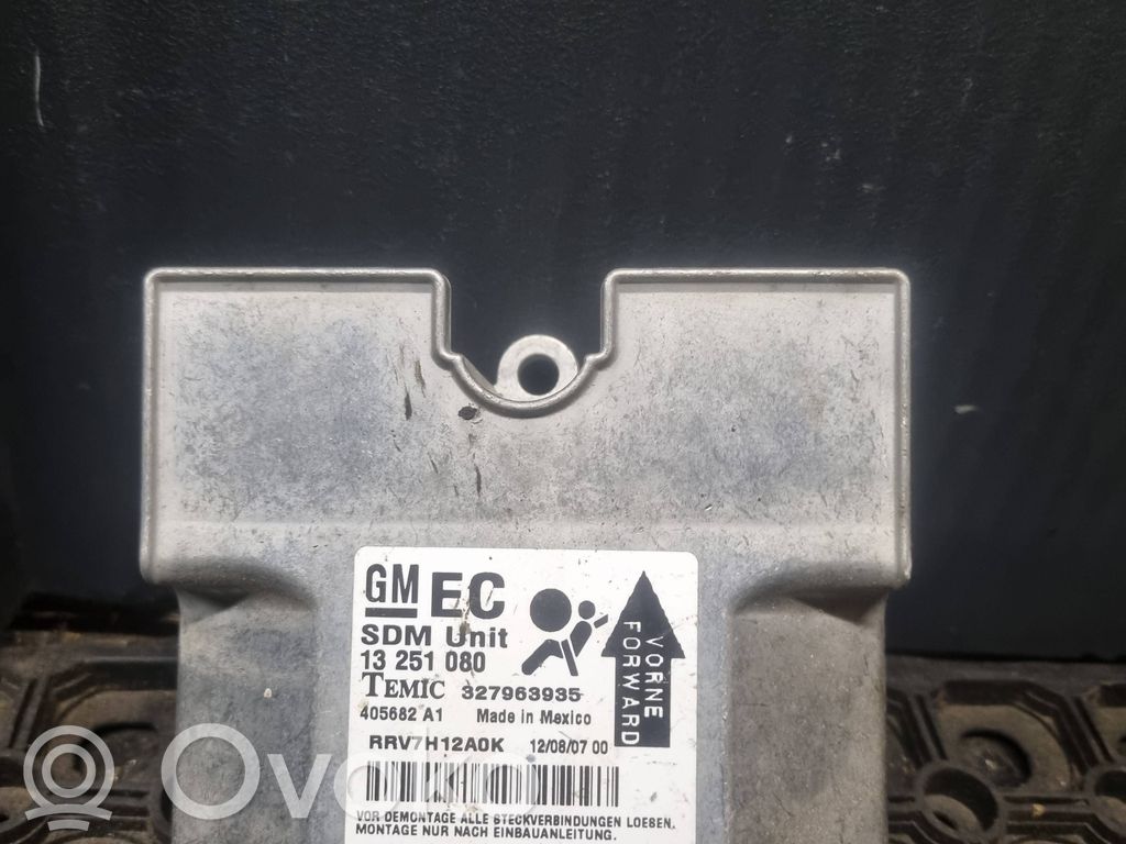 Opel Astra H Turvatyynyn ohjainlaite/moduuli 