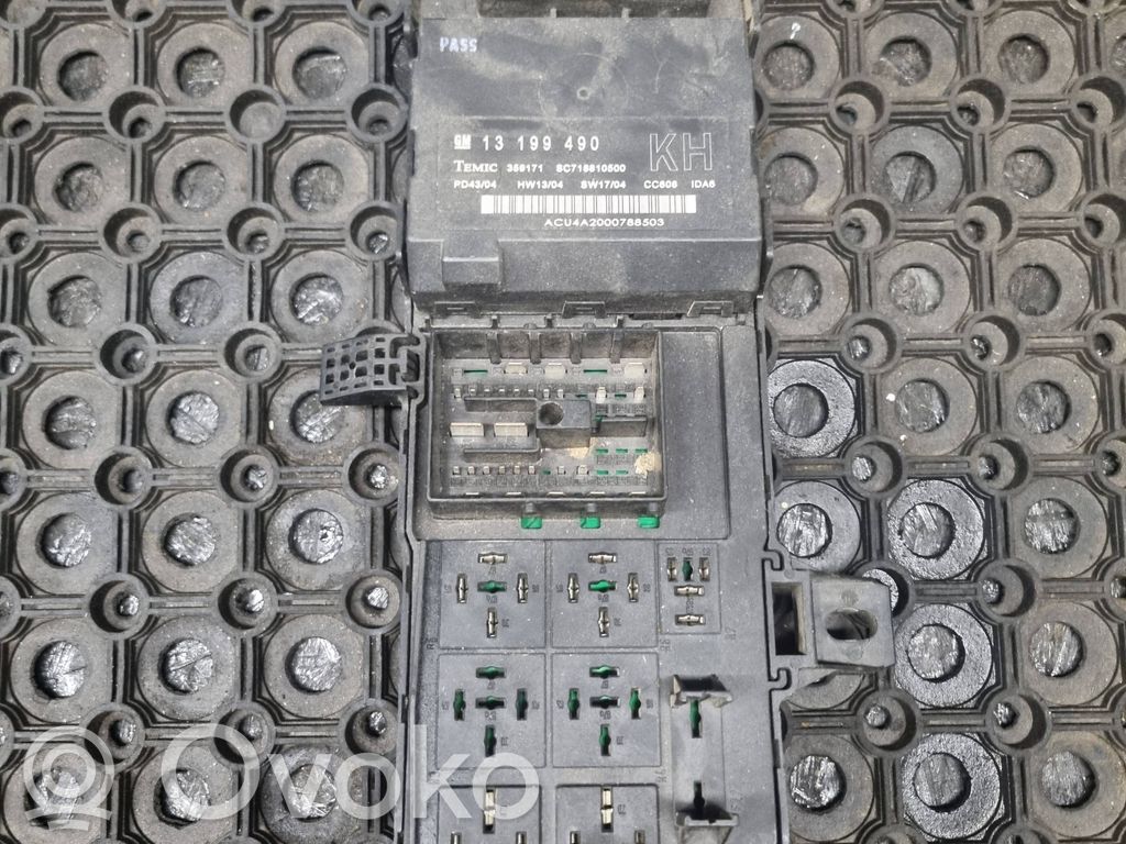 Opel Vectra C Sulakemoduuli 