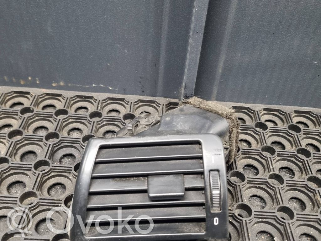BMW 3 E46 Šoninės oro grotelės 