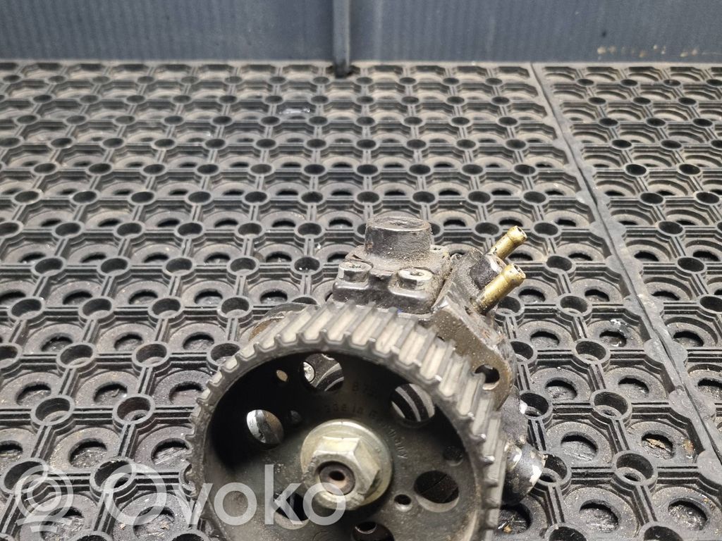 Opel Vectra C Pompa wtryskowa wysokiego ciśnienia 