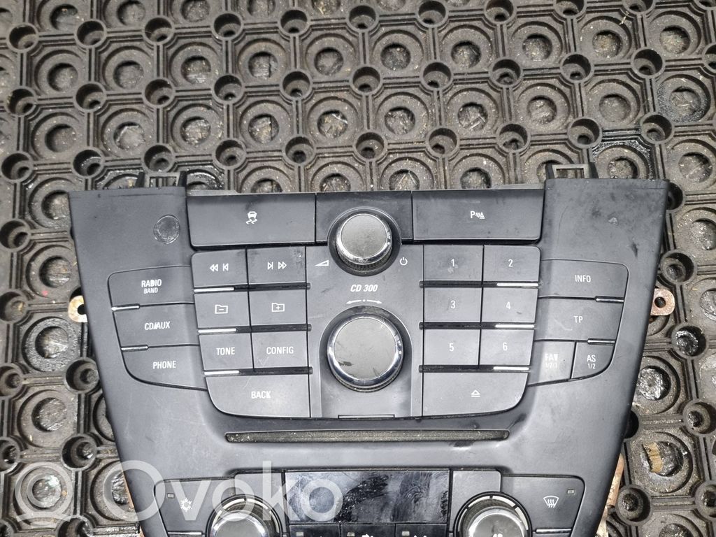 Opel Insignia A Panel radia 
