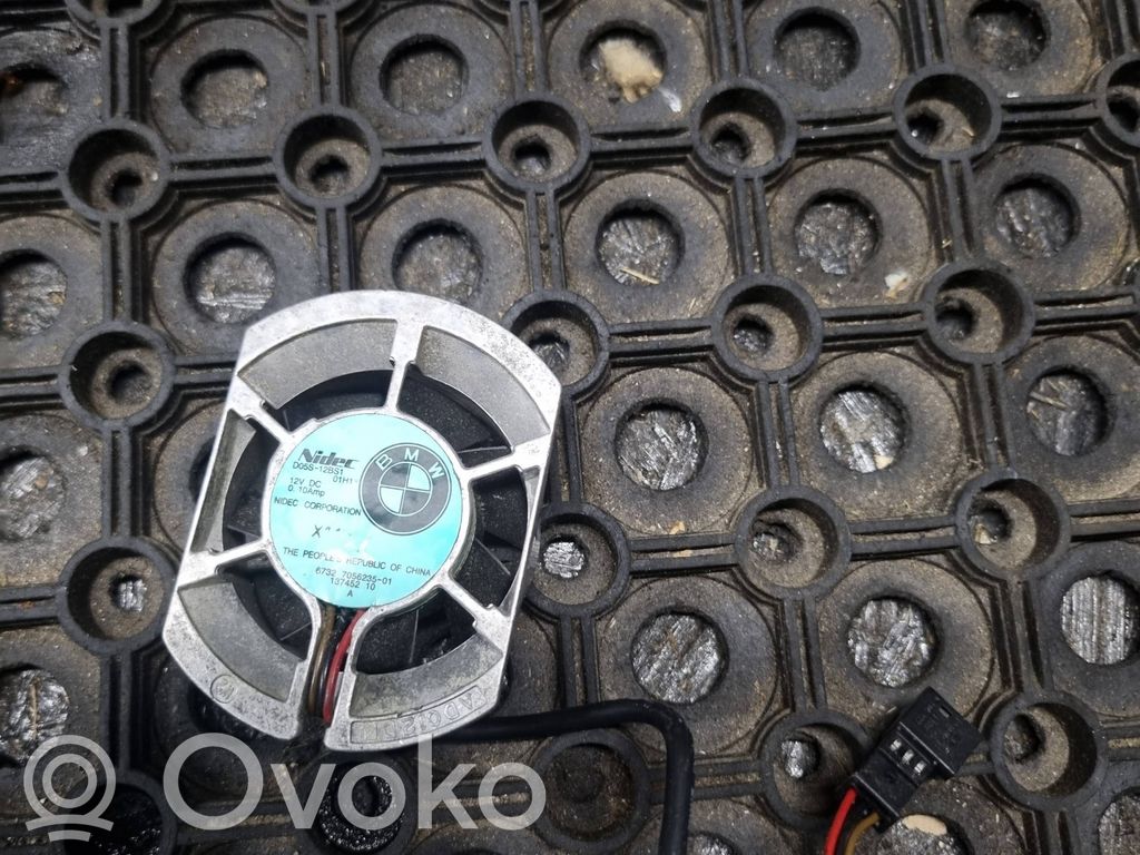 Sēdekļa ventilators   7056235,D05S12BS111