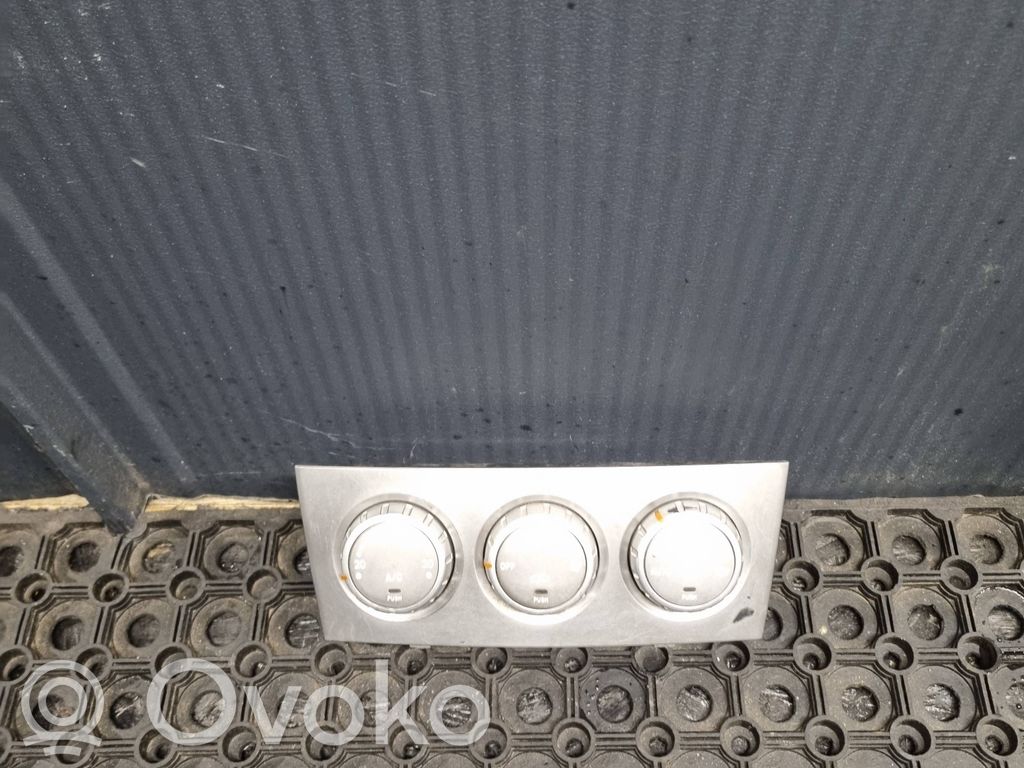 Subaru Forester SG Panel klimatyzacji 