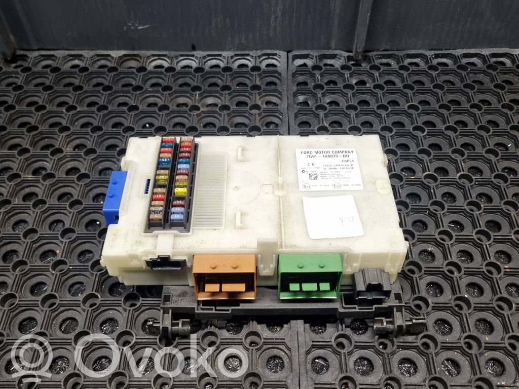 Ford Mondeo MK IV Fuse module 