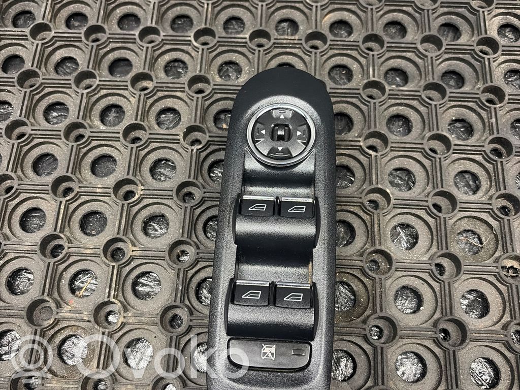 Ford S-MAX Przyciski szyb 