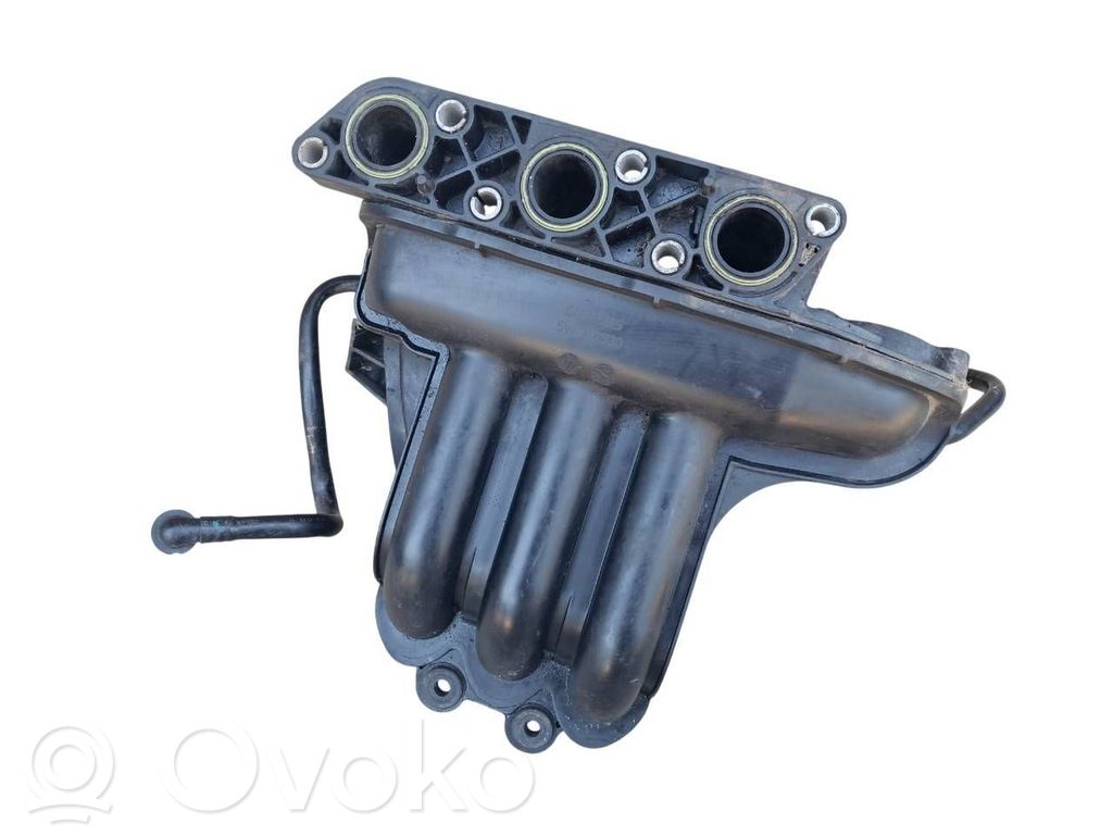 Volkswagen Polo Colector de admisión 