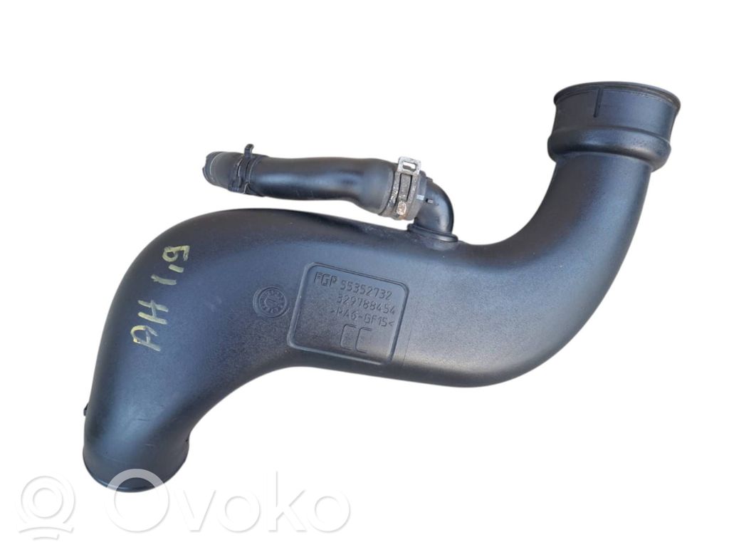 Opel Astra H Wąż / Rura intercoolera 
