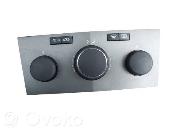 Opel Zafira B Panel klimatyzacji 