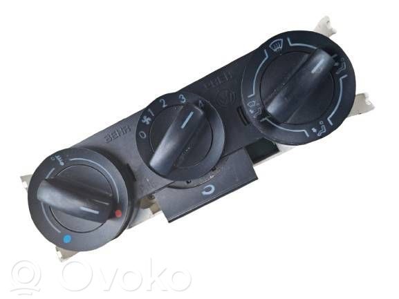 Volkswagen Polo Przełącznik / Włącznik nawiewu dmuchawy 