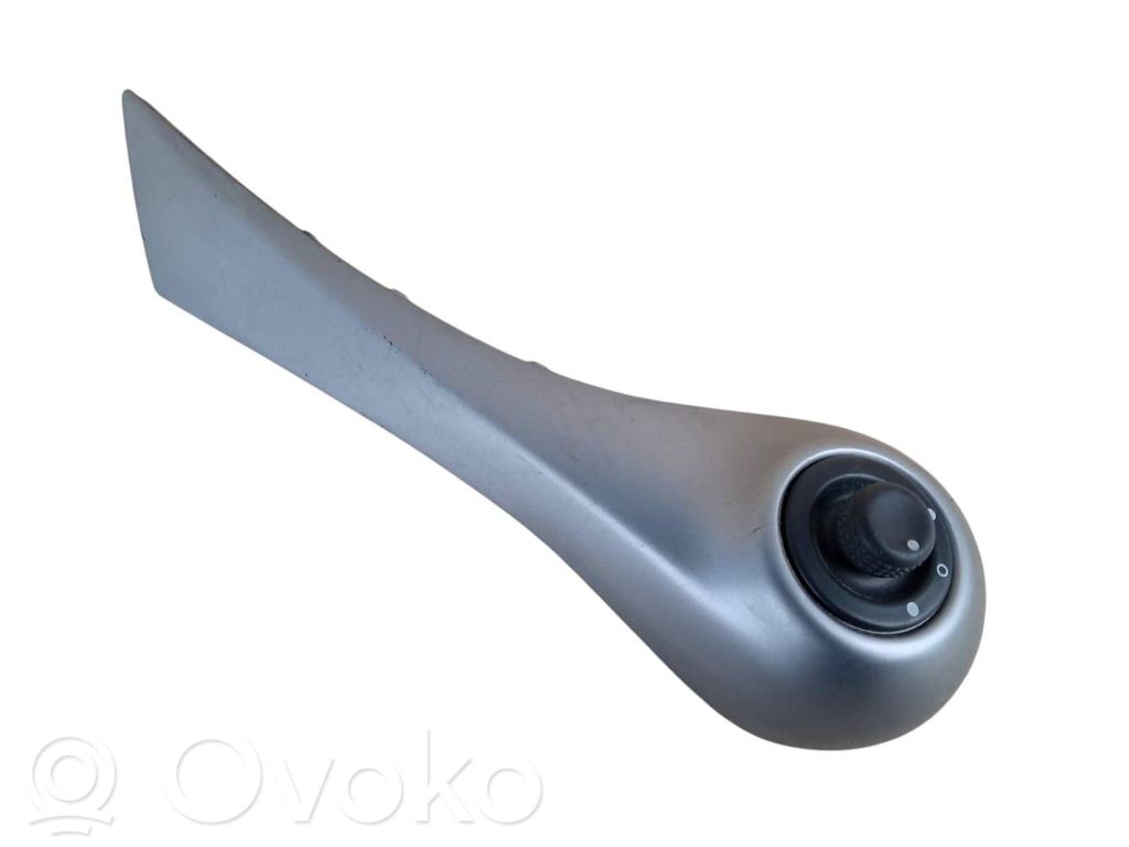 Renault Megane II Wing mirror switch 